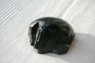 Turmalin</br></br>
H:3,5cm/L:5,5cm</br>
Art.Nr.00T130</br></br>
€   13,00