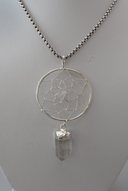 </br></br></br>
Traumfänger
mit Bergkristall</br>
7,0cm</br>
Art.Nr.TF002</br></br>
€   21,80